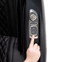 Cargar imagen en el visor de la galería, OsakiMassage ChairsOP-4D Master Massage ChairTaupeMassage Chair Heaven