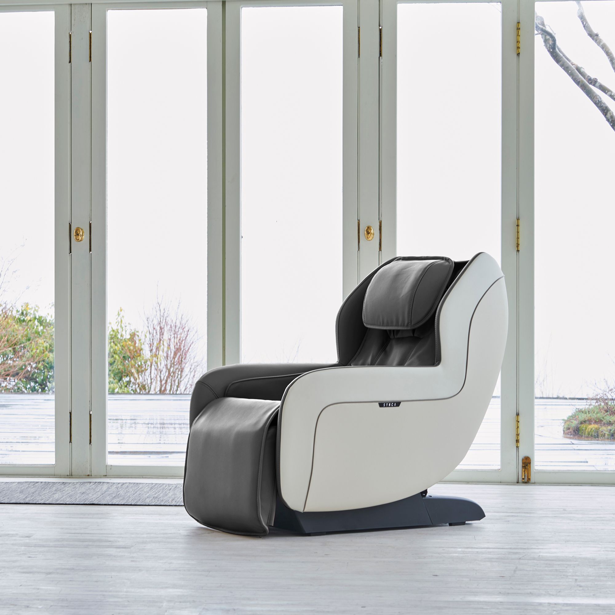 SyncaMassage ChairsSynca Zero Gravity SL Track Heated Massage Chair CirC+EspressoMassage Chair Heaven